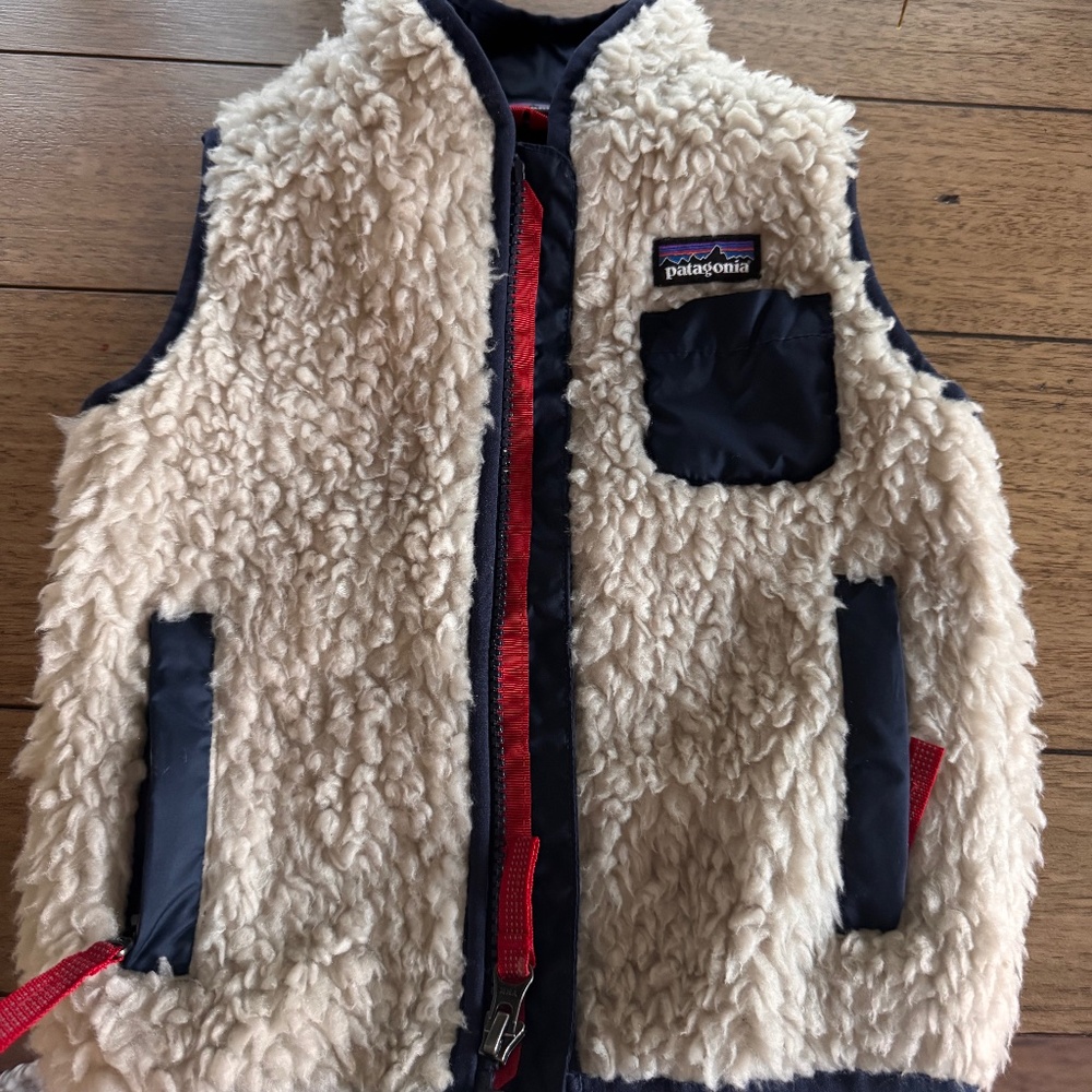Boys Patagonia Sherpa Vest - Size 12/18M